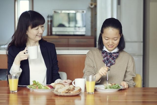 親子の会話の画像
