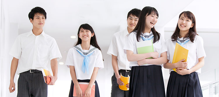 高校生たちの画像